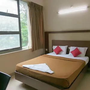 Banyan Tree Comforts , Mysore Indien