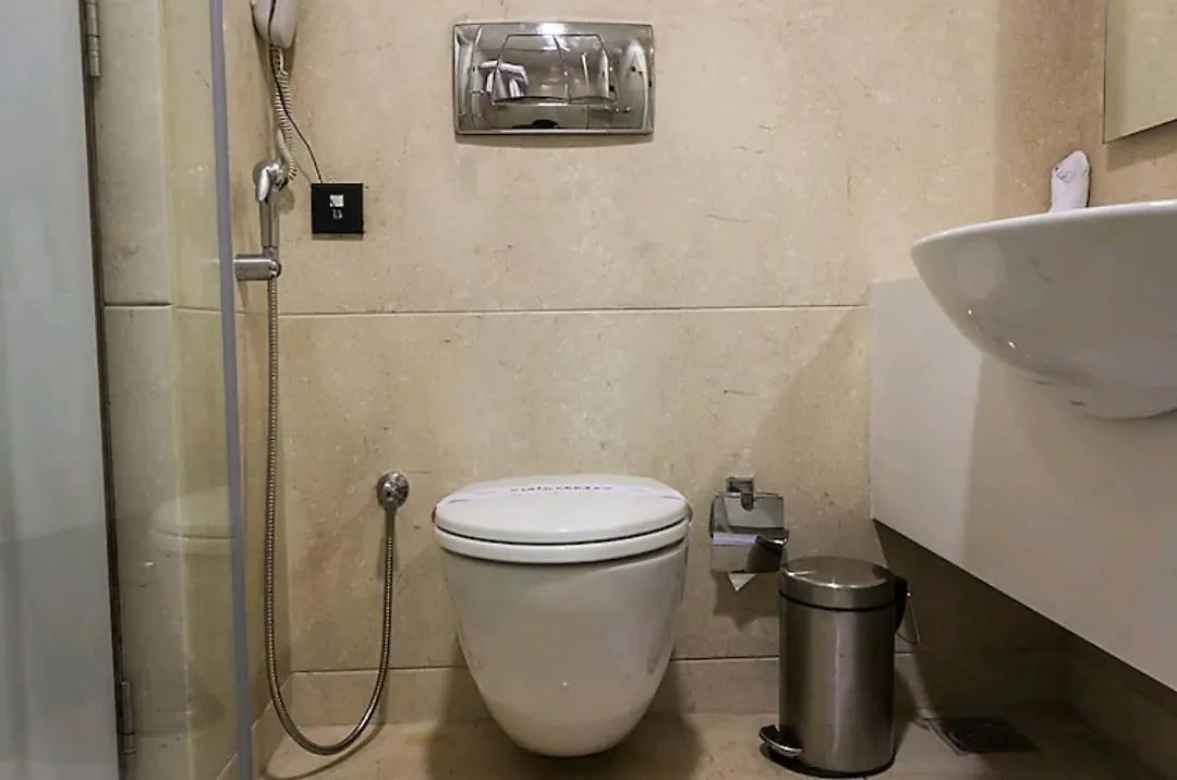 Diana Heights Luxury Hotel Nedumbassery