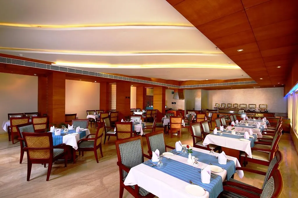 Diana Heights Luxury Hotel Nedumbassery