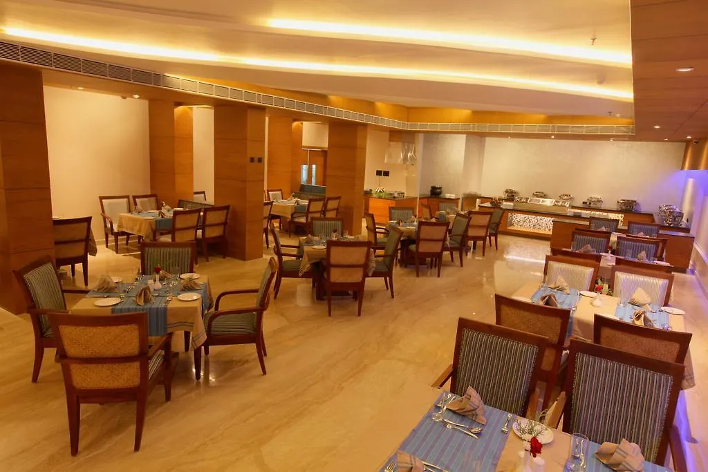Diana Heights Luxury Hotel Nedumbassery