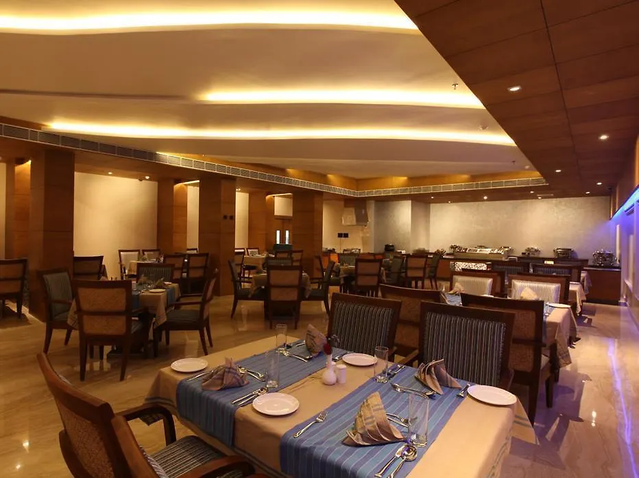 Diana Heights Luxury Hotel Nedumbassery