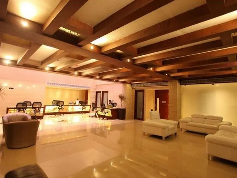 ****  Diana Heights Luxury Hotel Nedumbassery Indien