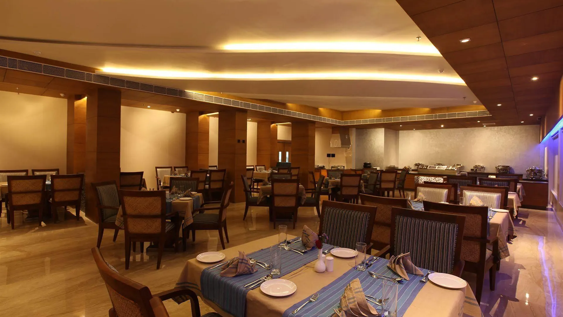 Diana Heights Luxury Hotel Nedumbassery