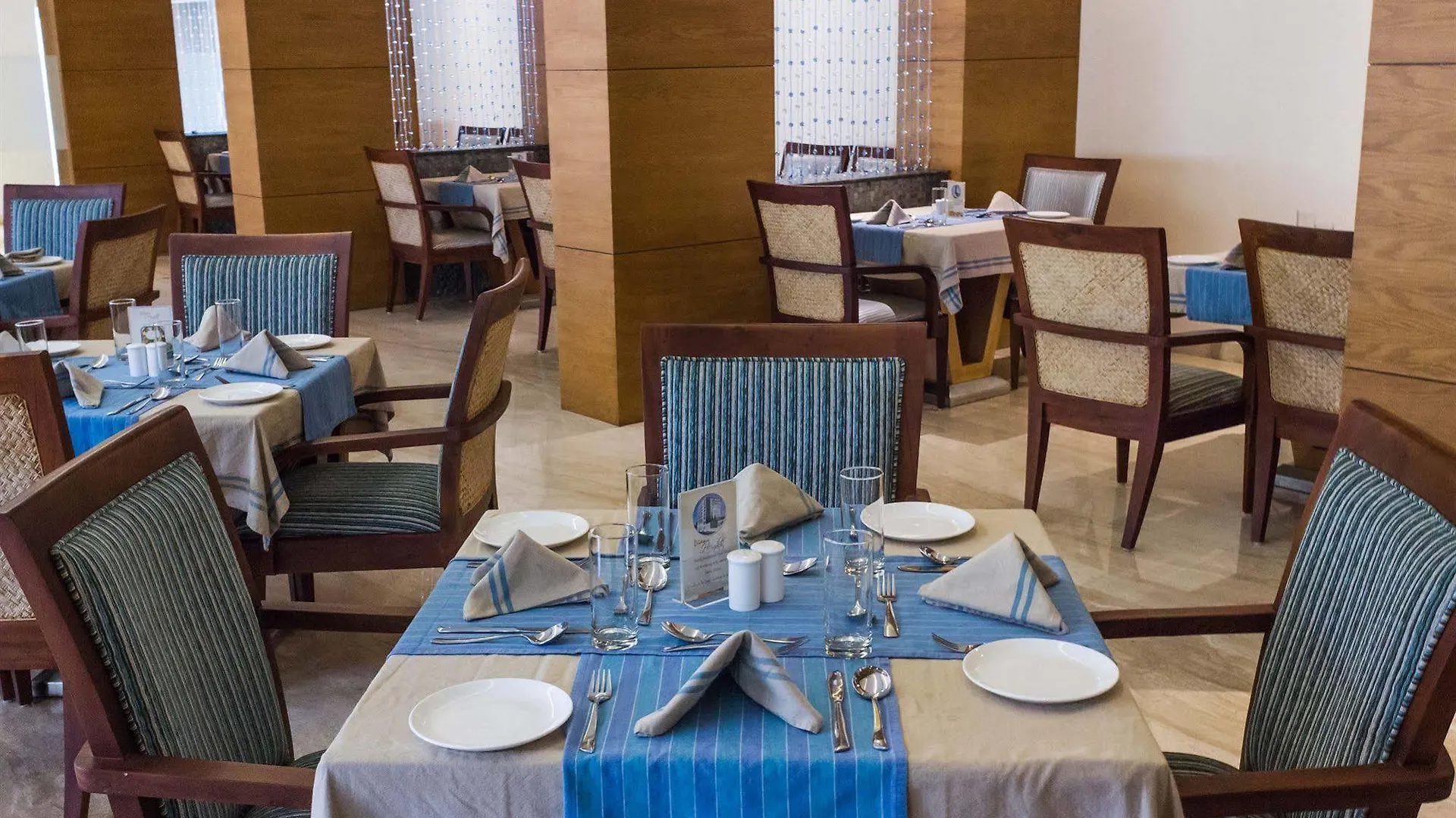 Diana Heights Luxury Hotel Nedumbassery 4*,  Indien