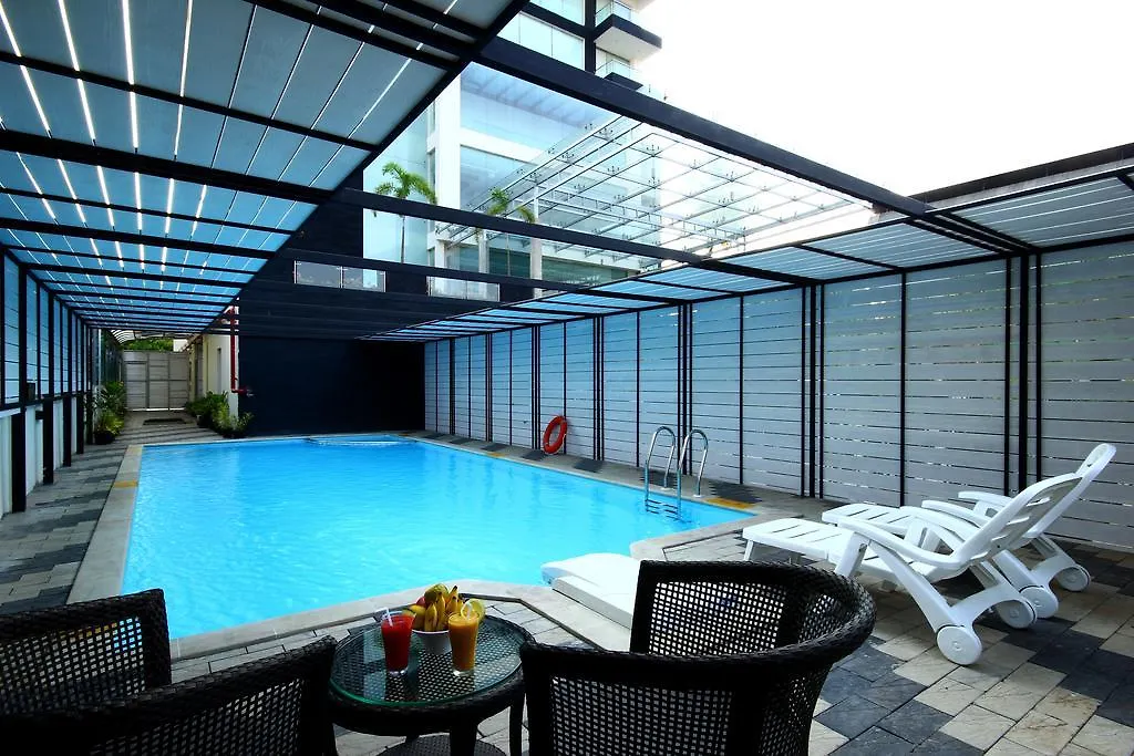 Diana Heights Luxury Hotel Nedumbassery
